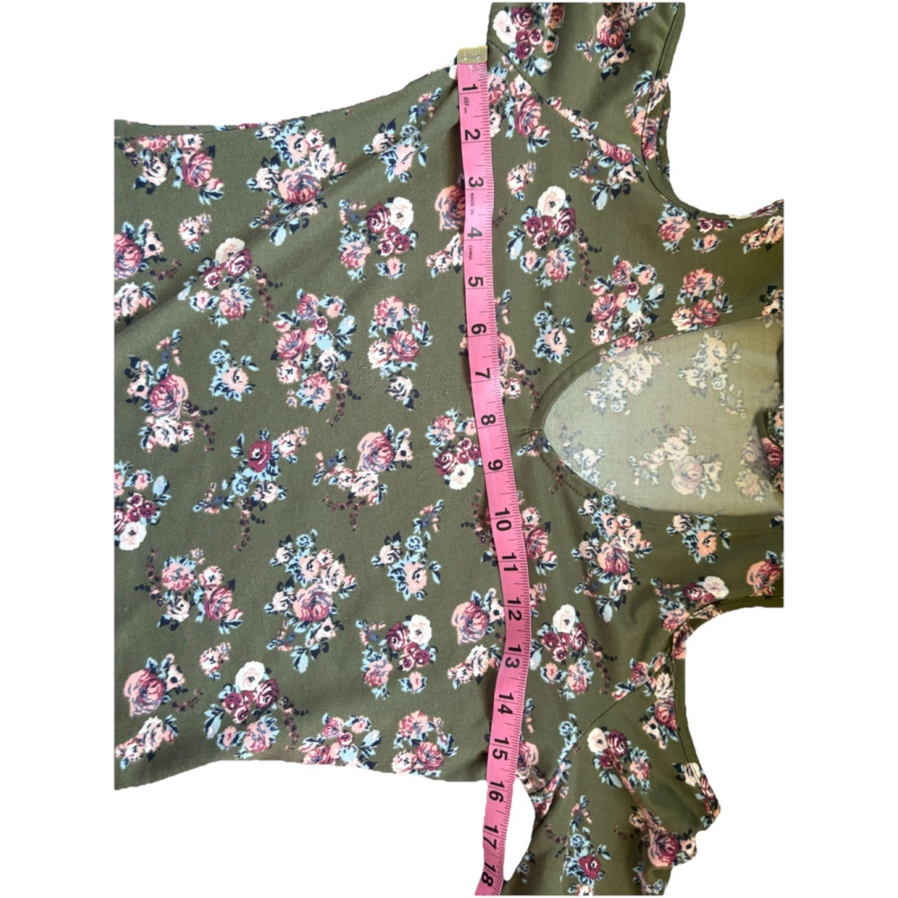 Olive Green Floral Cold Shoulder Top Choker Neck O-Ring Boho 3/4 Sleeve Small - Picture 7 of 8